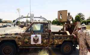 إجهاض الترتيبات الأمنية في طرابلس:  «اللواء السابع» يخرق الاتفاق الأمني معلنا مطار طرابلس منطقة عسكرية 