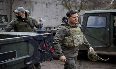 الرئيس الأوكراني يقيل قائد القوات المشتركة