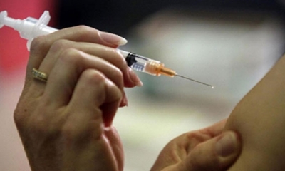 قرابة 6.5 ملايين شخص استكملوا التطعيم ضدّ كوفيد 19