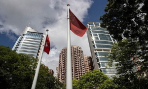 الصين تعين مسؤولا استخباراتيا سابقا لرئاسة مكتب الأمن القومي في هونغ كونغ