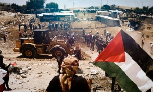 فلسطين.. تحذيرات من مخطط الاحتلال لتهجير أهالي &quot;الخان الأحمر&quot;