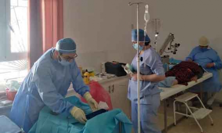 تطاوين : 55 عملية جراحية مجانية ضمن قافلة صحية لطب العيون