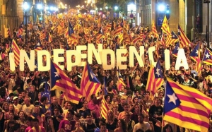 في معركة استقلال كتالونيا: الحكومة الإسبانية تقطع تمويل حكومة كتالونيا