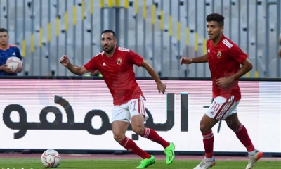 من بينهم الظهير الأيسر الدولي علي معلول 10 لاعبين يغادرون تربص الاهلي بالنمسا