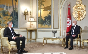 المؤسسات المالية الدولية وتونس: مطالبة دبلوماسية بـ«حكومة» للتفاوض معها