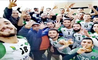 الكرة الطائرة: رغم صعوبة الوضع:  اتحاد النقل الصفاقسي لا يعرف رمي المنديل، فريق في صدارة الفرق المكونة والممولة لمختلف المنتخبات على حد السواء