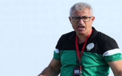 رسميا قطيعة بالتراضي بين الكبير ومساعديه مع الرجاء البيضاوي