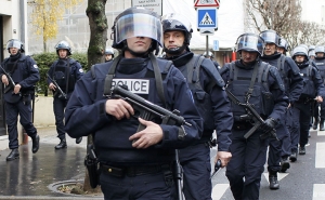 إثر مقتل شاب في مدينة «نانت» الفرنسية ... الشرطة في قفص الاتهام:  انتفاضة عنيفة لشباب المدينة
