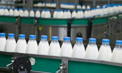 سيدي بوزيد تزويد محل لبيع المواد الغذائية بالتفصيل ب480 لتر من الحليب و250 كغ من السكر