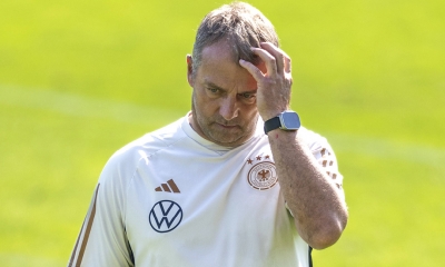 الاتحاد الألماني يقيل المدرب فليك من منصبه