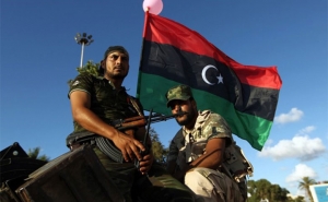 ليبيا: قوّات حفتر تدفع بالمزيد من الكتائب نحو جبهة درنة وتؤكد على قرب اقتحامها
