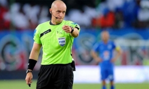 موسم استثنائي للبولندي بعد ادارة نهائي كأس العالم  مارتشينياك حكما لنهائي دوري ابطال اوروبا