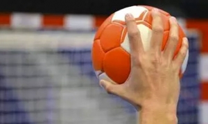 البطولة العربية للشباب لكرة اليد:  المنتخب التونسي يحسم الدربي امام المنتخب الجزائري