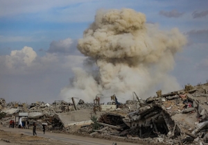 غارات جوية وقصف مدفعي إسرائيلي بقطاع غزة