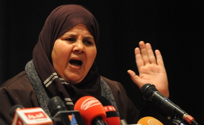 في اعترافات عنصر إرهابي : مخطط لاغتيال أرملة الشهيد البراهمي مباركة عواينية