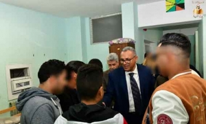 وزارة التربية تمنح المدرسة الاعدادية ومعهد المكفوفين ببئر القصعة سيارة لتسهيل تنقل التلاميذ