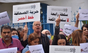 ملاحقة الصحفيين قضائيّا تجعل من تونس تتراجع بـ27 مرتبة في تصنيف حرية الصحافة في العالم
