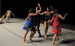 مسرح «الأوبرا» بمدينة الثقافة: عرض «هكذا رقص الراعي»: صرخة ضدّ النسيان ونبش في ذاكرة الجسد