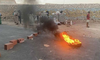 متساكنو بني خداش يقطعون الطريق احتجاجا على تواصل انقطاع الماء