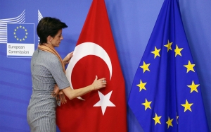 وسط تزايد المواقف الغربية المعارضة لدخولها  تركيا تودّع حلمها بالانضمام إلى الاتحاد الأوروبي