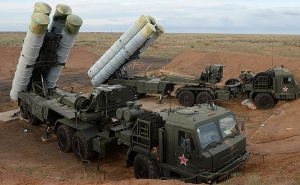 روسيا تسلم النظام السوري نظام صواريخ «اس 300»:  موسكو تكسر شوكة سلاح «الجو الاسرائيلي» في منطقة الشرق الأوسط