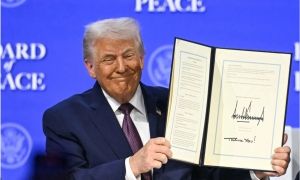 ترامب يطلق رسميا ميثاق ''مجلس السلام" 