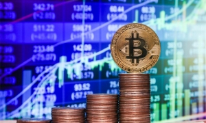 بيتكوين&quot; تتجاوز مستوى 28 الف دولار في ارتفاع قياسي