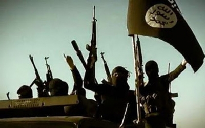 العثور على راية 'داعش' بجانب جثة المشتبه به باعتداءات باريس