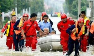 الصين تخصص أكثر من 15 مليون دولار للإغاثة من الفيضانات