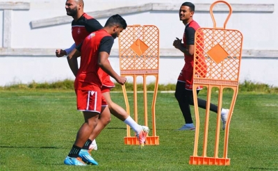 النجم الساحلي:   بين الغيابات و التعزيزات الدريدي يعمل على مواصلة حصد النقاط