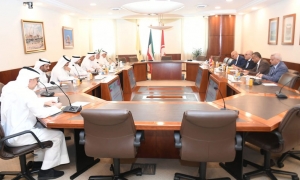 وزير الخارجية يدعو إلى الإسراع بعقد المنتدى الاقتصادي التونسي الكويتي ودعم الشراكة بين البلدين