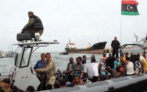 المفوّضية الأوروبية ترفض توقيع اتفاق مع ليبيا لمكافحة أزمة المهاجرين