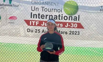 دورة الجزائر الدولية للناشئات التنس بوهران:  تألق ابنة نادي التنس بالمنستير لينا السوسي