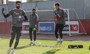ازمة في الاهلي المصري قبل نهائي رابطة الابطال: الاصابات تضرب حراسه الثلاثة
