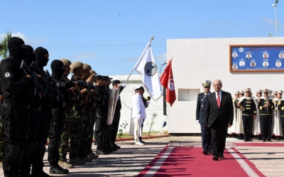 محمد الناصر في زيارة إلى ثكنة الإدارة العامة لأمن رئيس الدولة