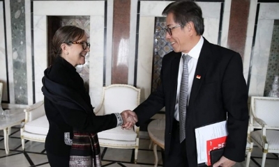 دعم علاقات التعاون بين تونس وسنغافورة محور لقاء رئيسة الحكومة بسفير سنغافورة