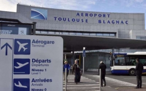 إخلاء مطار تولوز بفرنسا إثر العثورعلى طرد مشبوه