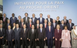 مؤتمر باريس: بين البحث عن مدخل لإحياء التسوية و إعادة الدور الفرنسي