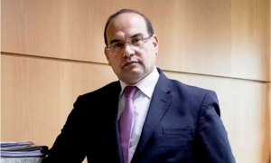 لانتظار مآل الطعن بالتعقيب تأخير النظر في قضية شوقي الطبيب