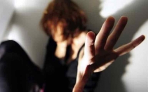 تصل عقوبتها الى الاعدام:  اغتصاب فتاة الـ16 سنة من قبل 4 شبان في السرس