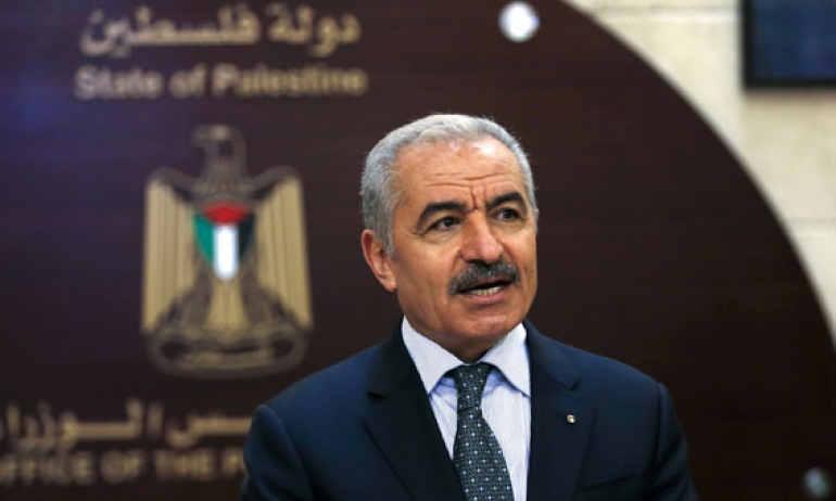 رئيس وزراء فلسطين يندد بقيود الإحتلال على دخول الأجانب إلى الأراضي الفلسطينية