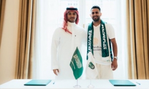 رياض محرز ينضم للقائمة أعلى 10 رواتب في الدوري السعودي