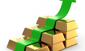 الذهب يرتفع بآخر جلسات الأسبوع رغم ترقب بيانات التضخم