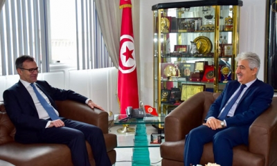 وزير الدفاع يثمّن « تفاعل إيطاليا مع مشاغل تونس الأمنية والتنموية واستعدادها لتعزيز التعاون بين الجانبين »