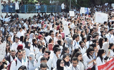 ينفذون « يوم غضب قطاعي» في مختلف الجهات:  «الجيش الأبيض» يحتج حتى لا يكون القطاع الصحي بعد «الكورونا» كما كان قبلها