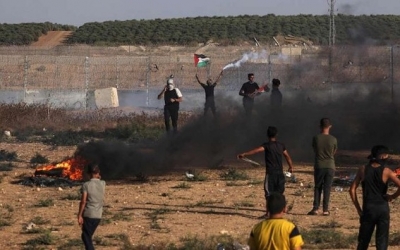 غزة.. مئات الفلسطينيين يتظاهرون تنديدا باقتحام المستوطنين للمسجد الأقصى