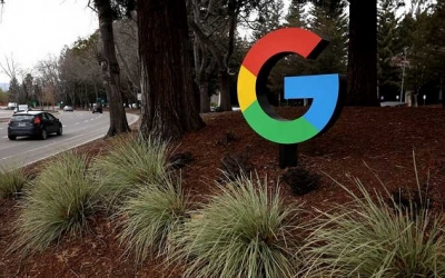 غوغل" تتعهد باستثمار ملياري دولار في شركة للذكاء الاصطناعي