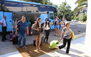 بعد خمس سنوات من الترهيب الأمني والبيئي:  السياحة التونسية وهدف بلوغ 10 ملايين سائح في أفق 2020 بحث دائم لاسترجاع ثقة السوق الأوروبية