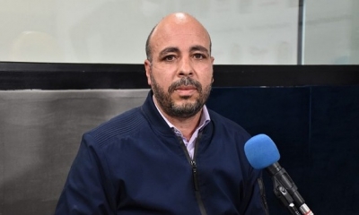 رمضان بن عمر: رئيس الجمهورية مطالب بالاعتذار  وتوجيه رسالة طمأنة للمهاجرين في تونس