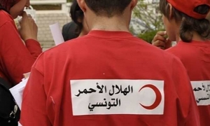 مدنين :الهلال الاحمر التونسي يواصل تدخلاته على الحدود التونسية-الليبية لفائدة المهاجرين